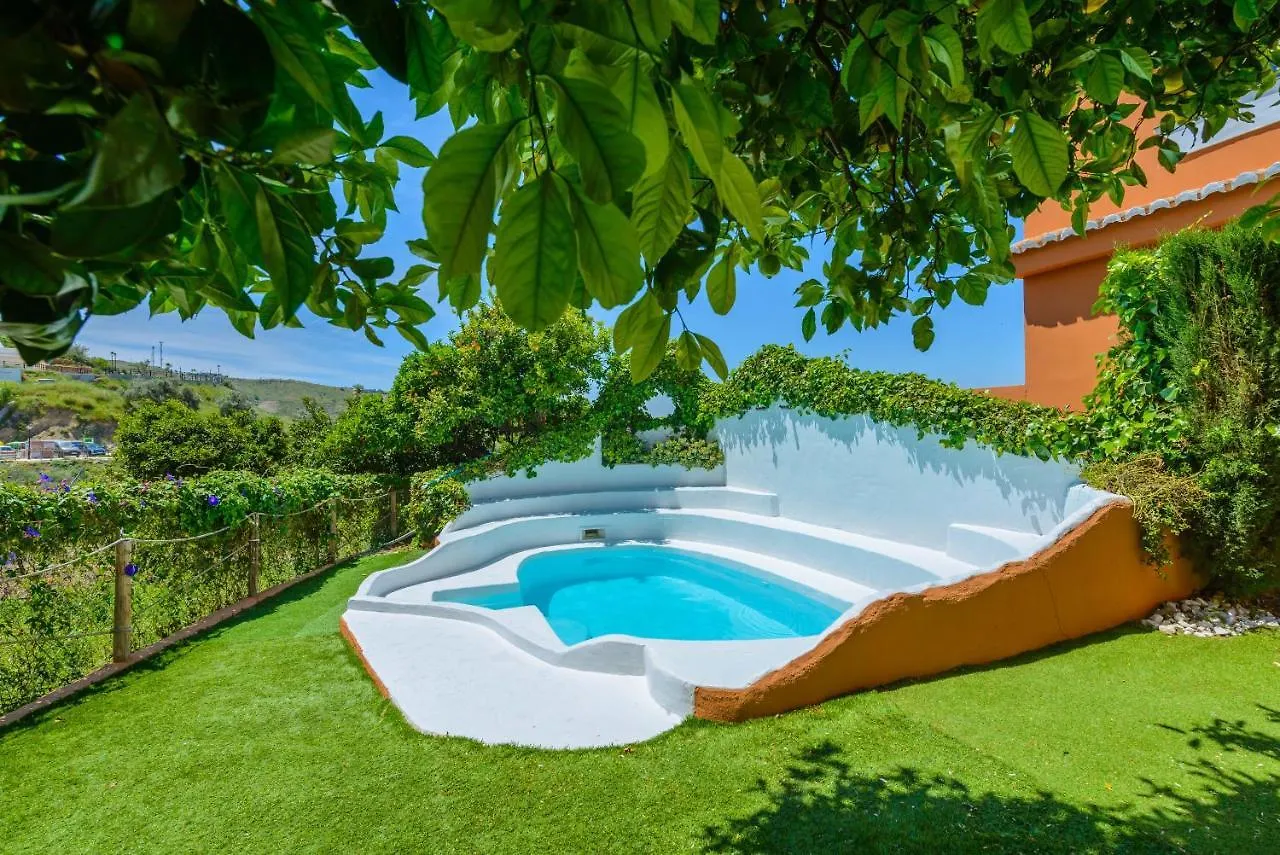 Holiday Home El Pilarillo Piscina Compartida Alcaucín إسبانيا