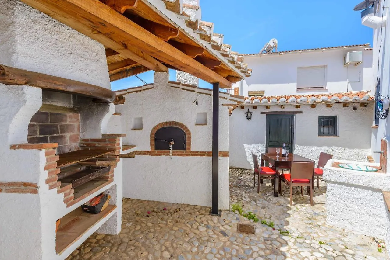 Holiday Home El Pilarillo Piscina Compartida Alcaucín