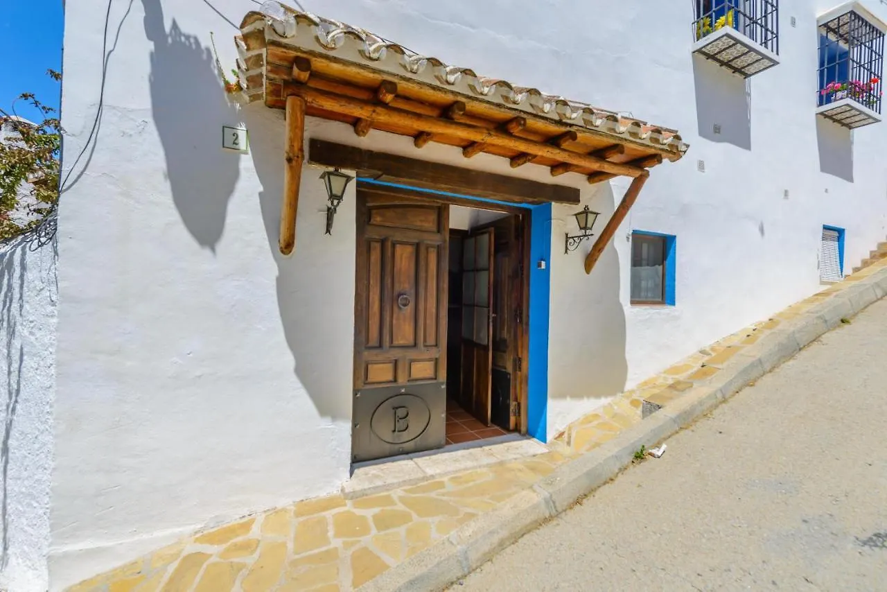 Holiday Home El Pilarillo Piscina Compartida Alcaucin