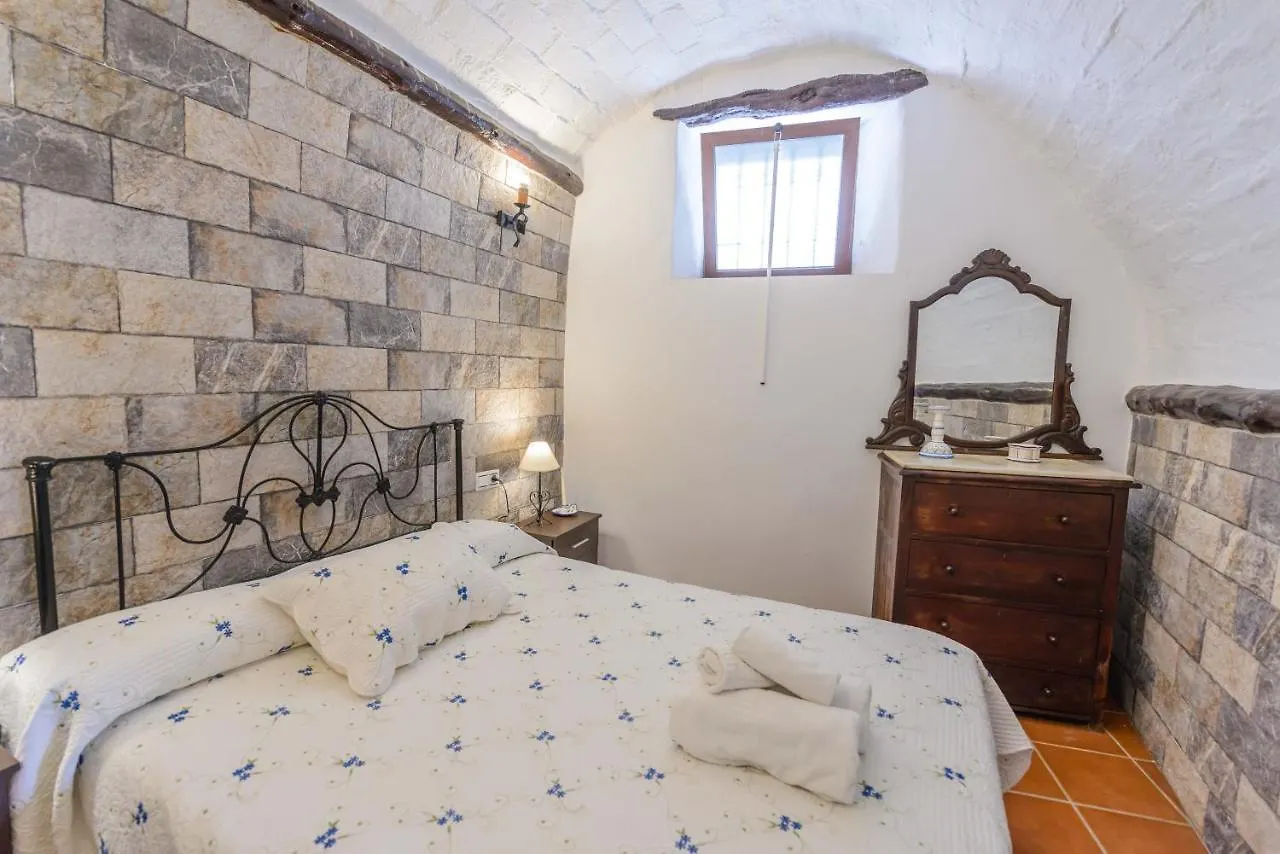 Holiday Home El Pilarillo Piscina Compartida Alcaucin