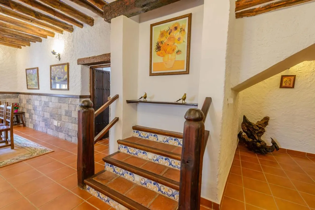 Holiday Home El Pilarillo Piscina Compartida Alcaucin